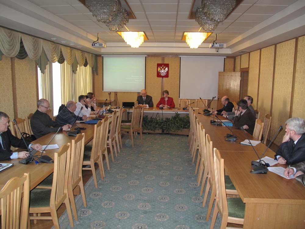 Зал Круглого стола -сайт.jpg